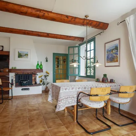 Cozy On The First Floor, Within Walking Distance Of Βίλα *