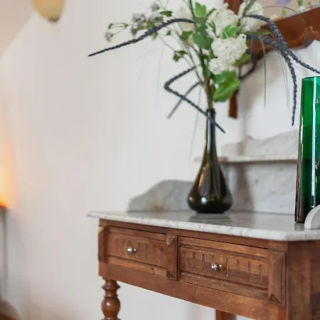 Βίλα Cozy On The First Floor, Within Walking Distance Of